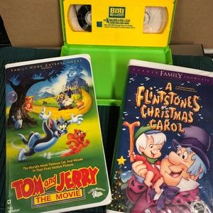 3 VHS Kid's Movies Tom & Jerry, Flintstones Christmas, Bob the Builder, family